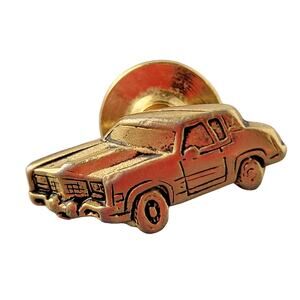 Avon Gold Tone Classic Car Tie or Lapel Pin Vintage Collectible 0.83" Gift Box